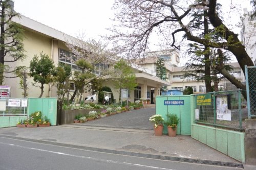 小学校　千葉市立鶴沢小学校（小学校）まで465m