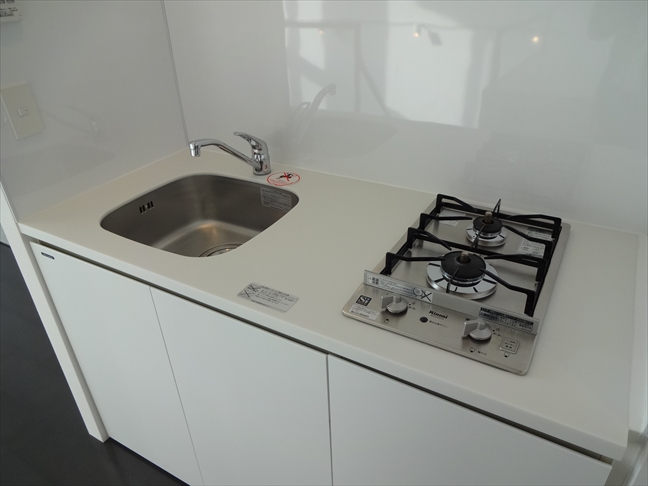 キッチン　同マンション別部屋
