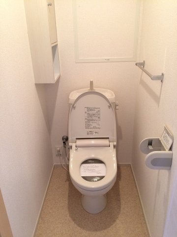 トイレ　シンプルで使いやすいトイレです
