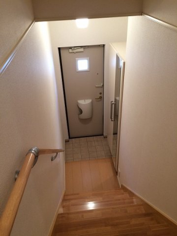 玄関　明るい玄関です