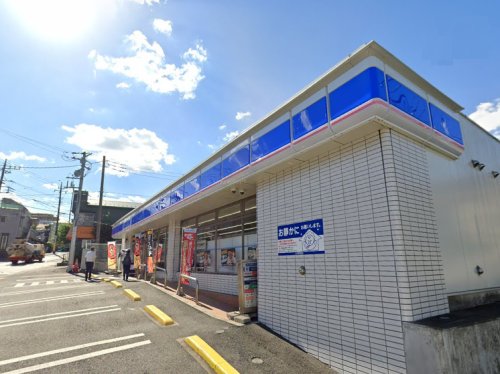 コンビニ　ローソン（コンビニ）まで412m