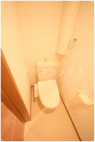 トイレ　ウォシュレット付き！