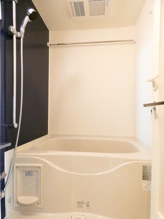 バス・シャワールーム　バス※別部屋参考写真