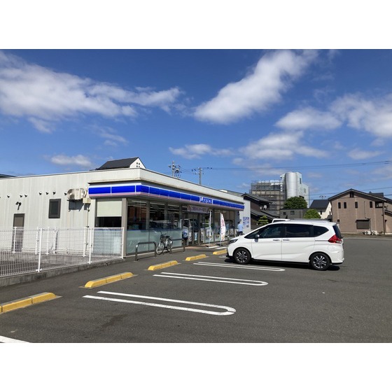 コンビニ　ローソン福井加茂河原店（コンビニ）まで292m
