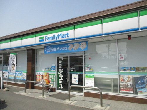 コンビニ　ファミリーマート　岐南薬師寺店（コンビニ）まで640m
