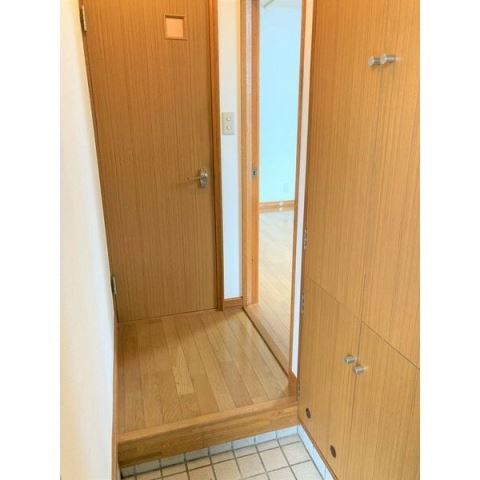 その他共有部分　玄関前