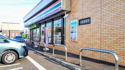 コンビニ　セブンイレブン札幌拓北店（コンビニ）まで1300m