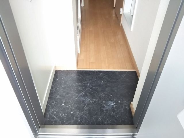 玄関　玄関