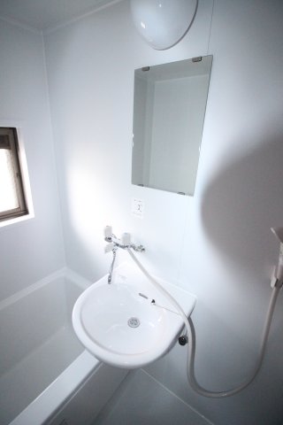 洗面設備　※別部屋写真