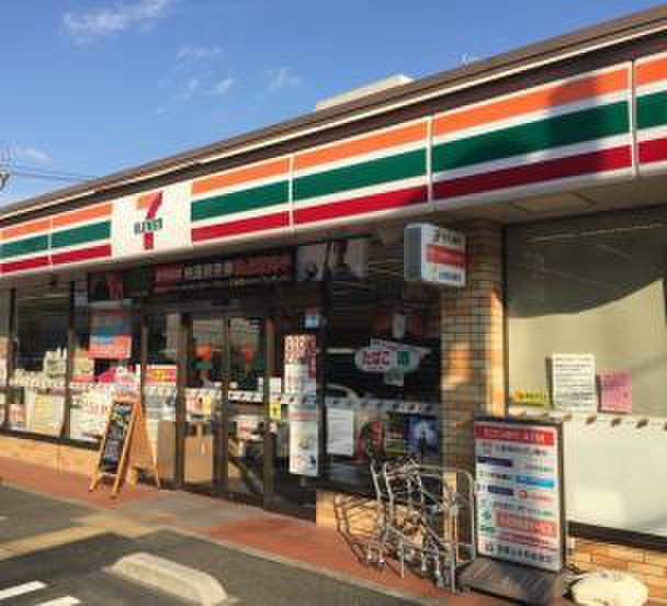 コンビニ　セブンイレブン世田谷玉堤1丁目店（コンビニ）まで93m