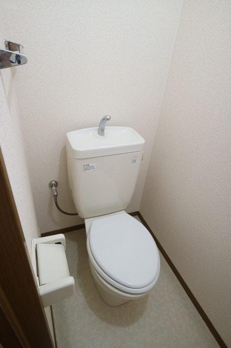 トイレ　ゆったりとした空間のトイレです