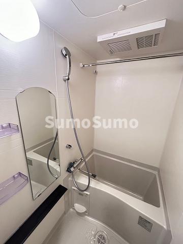 バス・シャワールーム　お風呂で日々の疲れを落としましょう