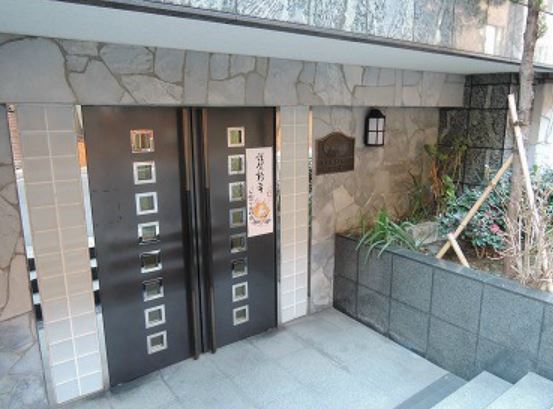エントランス　★洗練されたデザインのエントランス★