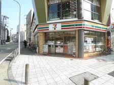 コンビニ　セブンイレブン大阪大淀中３丁目店（コンビニ）まで459m