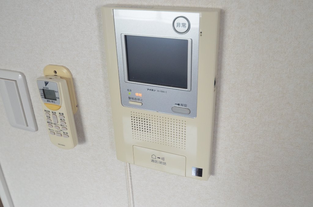 セキュリティ　カメラ付インターホン