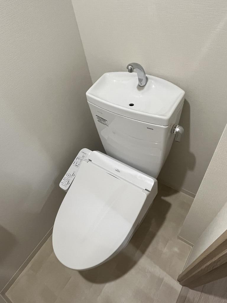 トイレ　※同建物別部屋