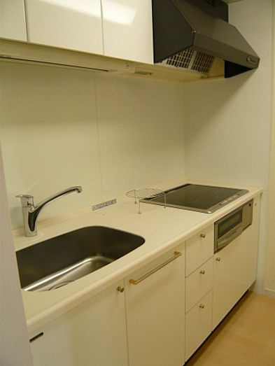 キッチン　キッチンです。※別部屋参考画像