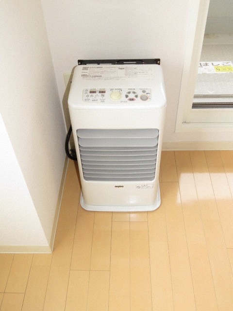 その他設備　灯油ストーブでパワフル☆