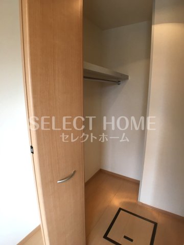 収納　同型タイプ