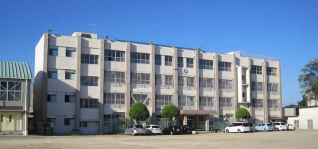 小学校　久留米市立御井小学校（小学校）まで1206m