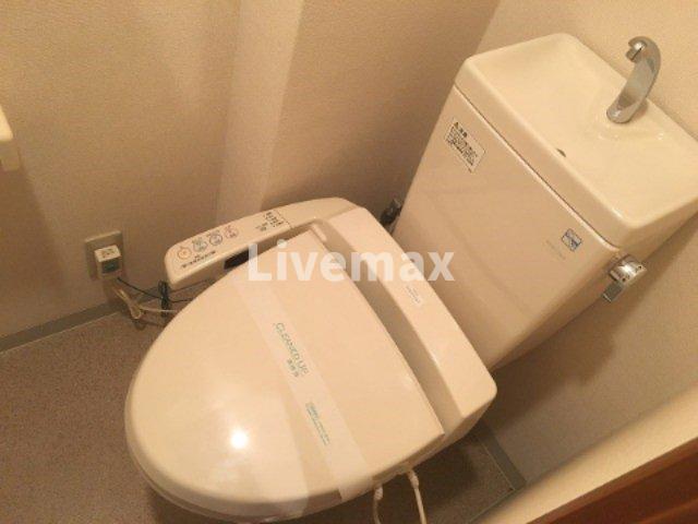 トイレ　※別部屋のお写真になります