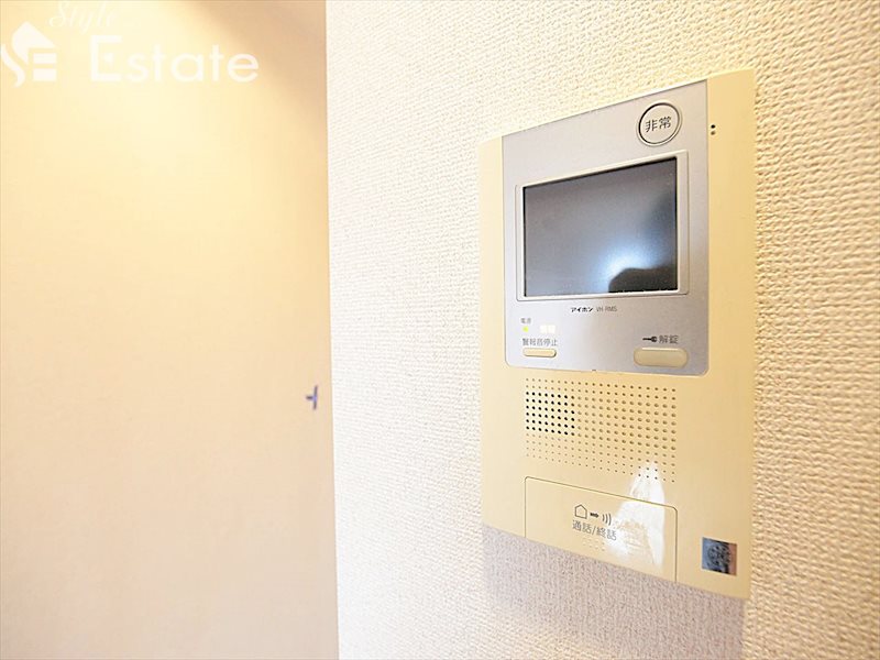 セキュリティ　モニター付きインターホン