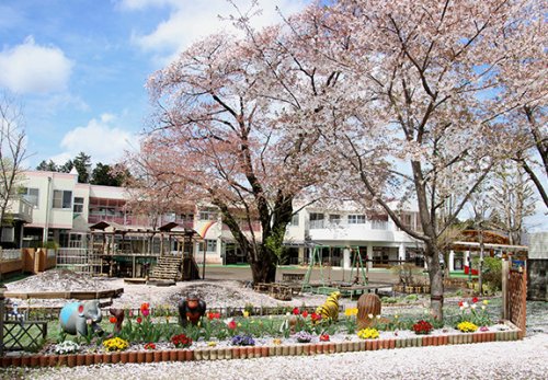 幼稚園・保育園　にっさい幼稚園（幼稚園・保育園）まで568m