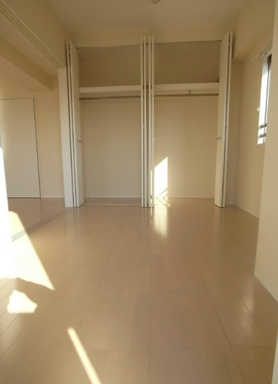 収納　シャローム南小岩