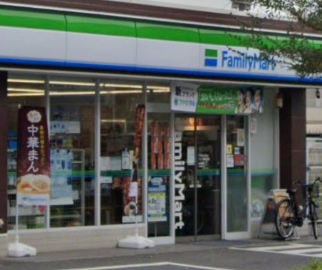 コンビニ　ファミリーマート アスロード鶴見向井町店（コンビニ）まで304m