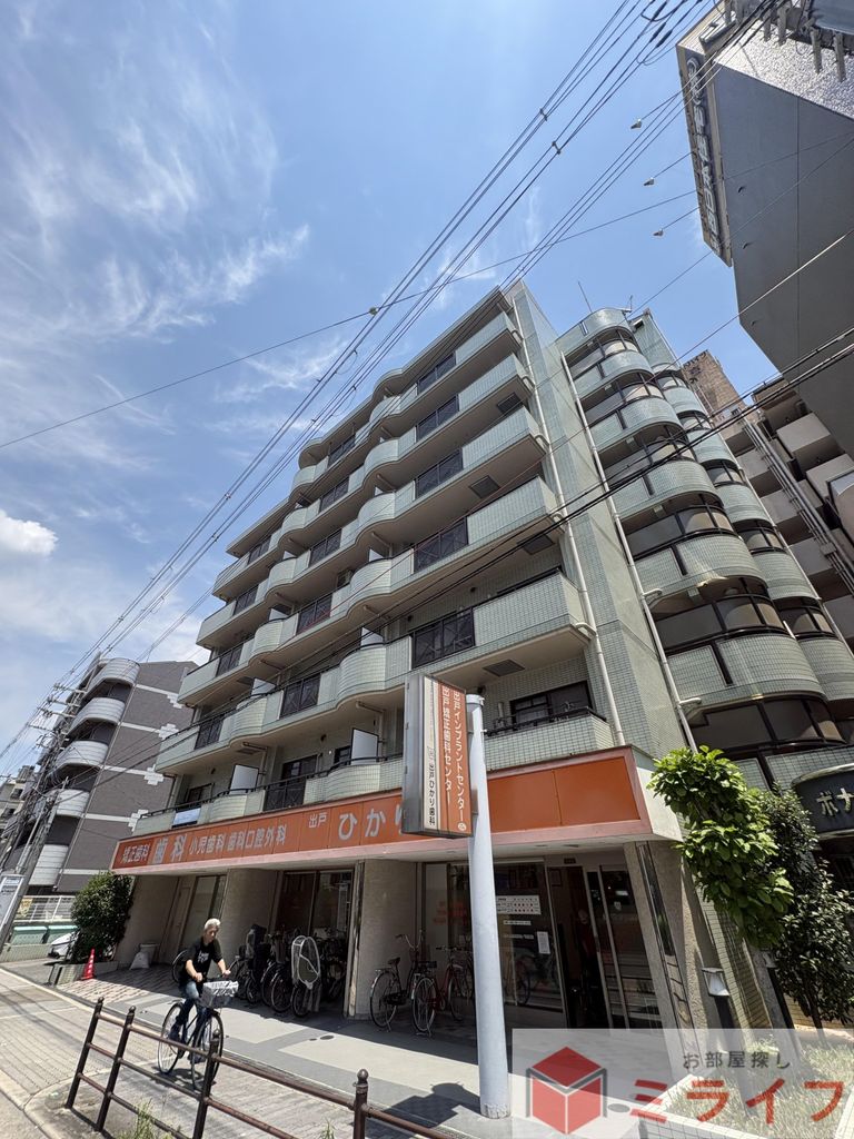 建物外観　駅徒歩1分の希少なロケーション。