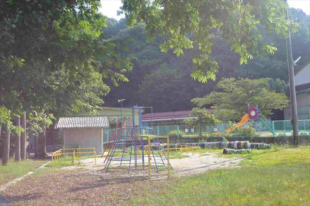 幼稚園・保育園　中通保育園（幼稚園・保育園）まで1000m