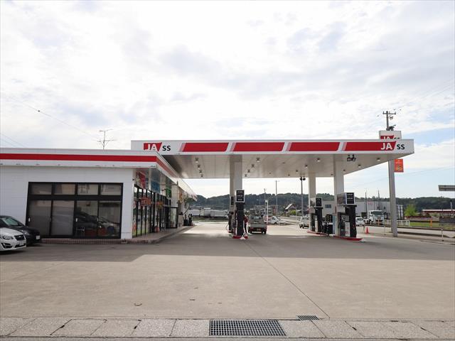 その他　ガソリンスタンド（その他）まで1178m