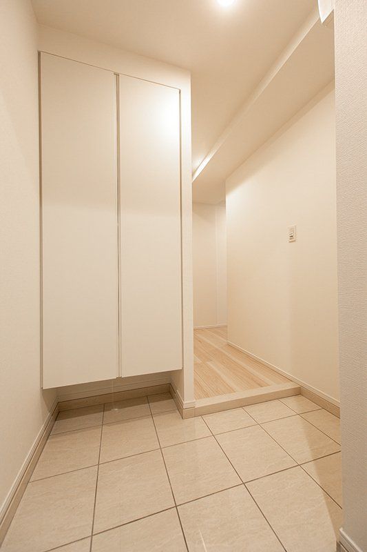 玄関　収納