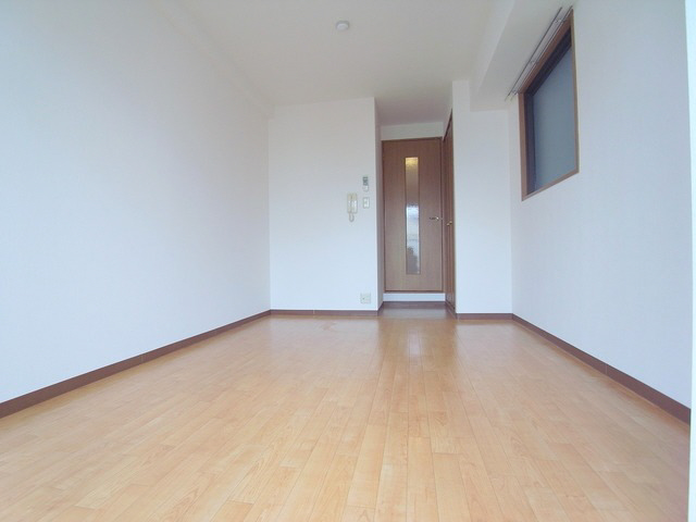 居室・リビング　写真は同マンションの別のお部屋のものです