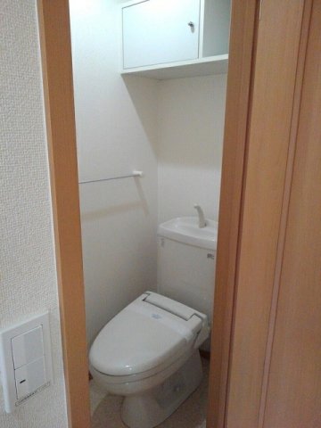 トイレ　コンパクトで使いやすいトイレです