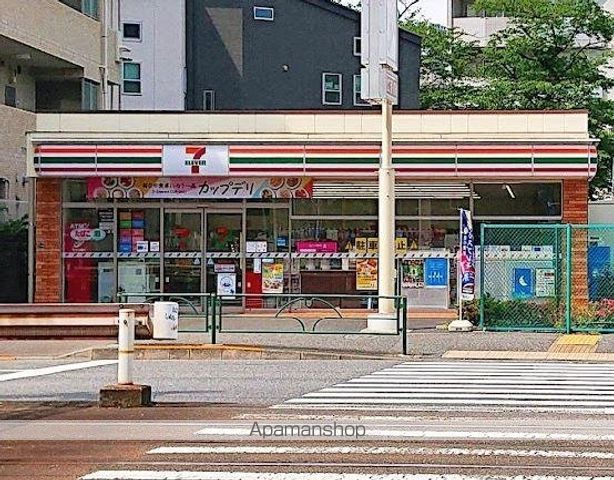コンビニ　セブンイレブン　西早稲田１丁目新目白通り店（コンビニ）まで357m