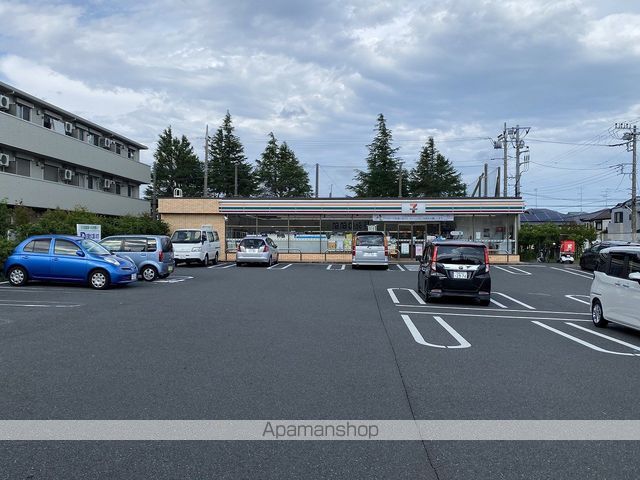 コンビニ　セブンイレブン（コンビニ）まで345m