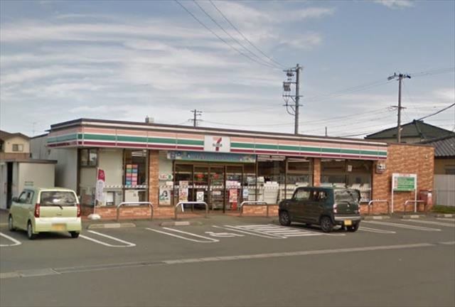 コンビニ　セブンイレブン（コンビニ）まで1296m