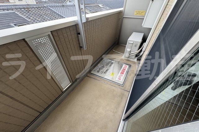 バルコニー　バルコニーがあります
