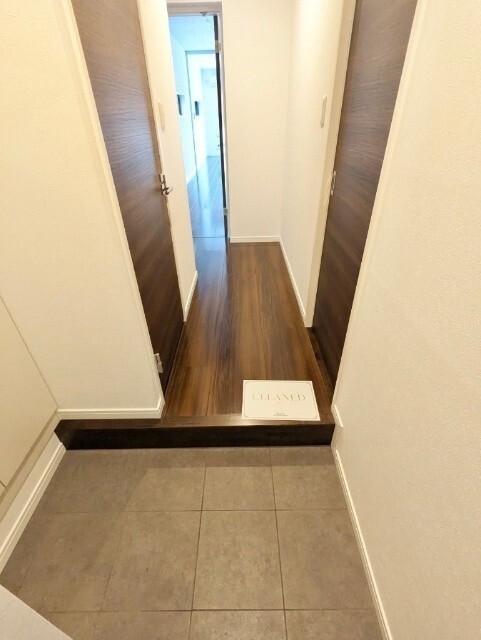 玄関　※同一タイプ写真