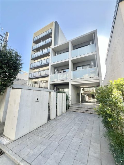 建物外観　南向き！日当り良好
