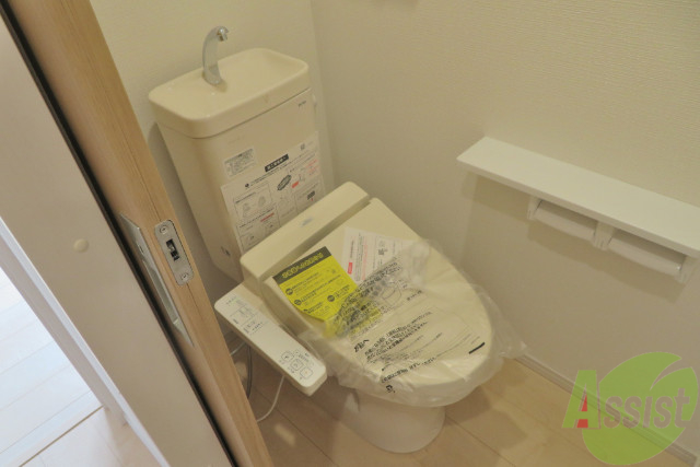 トイレ　温水洗浄トイレで、便座も暖かいが嬉しいかぎりです。