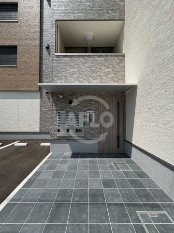 エントランス　フジパレス エン III号館　エントランス