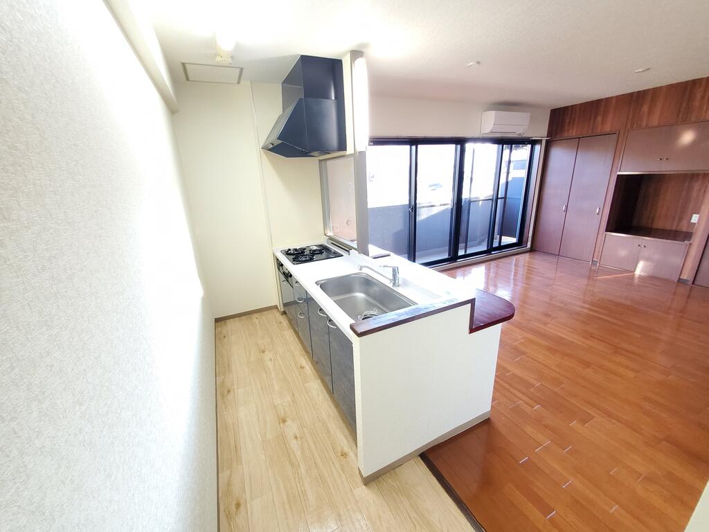 ロイヤル岩切VIIのキッチン写真