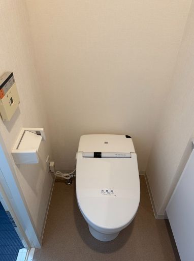 トイレ　別号室参考写真