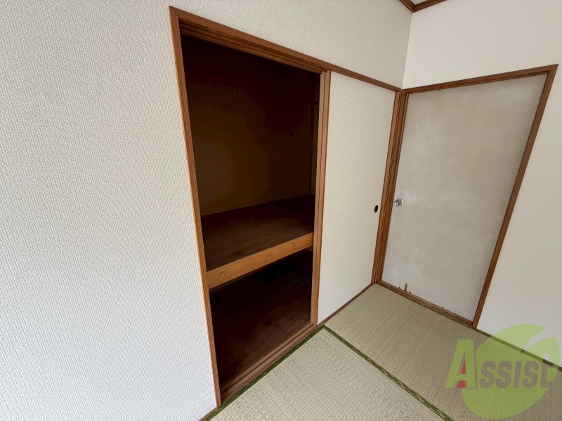 収納　こちらは収納です。物をしまう事ができますね！