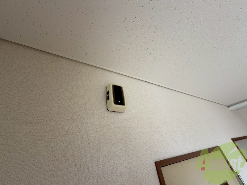 セキュリティ　来客時にはこちらのチャイムで知らせてくれます。