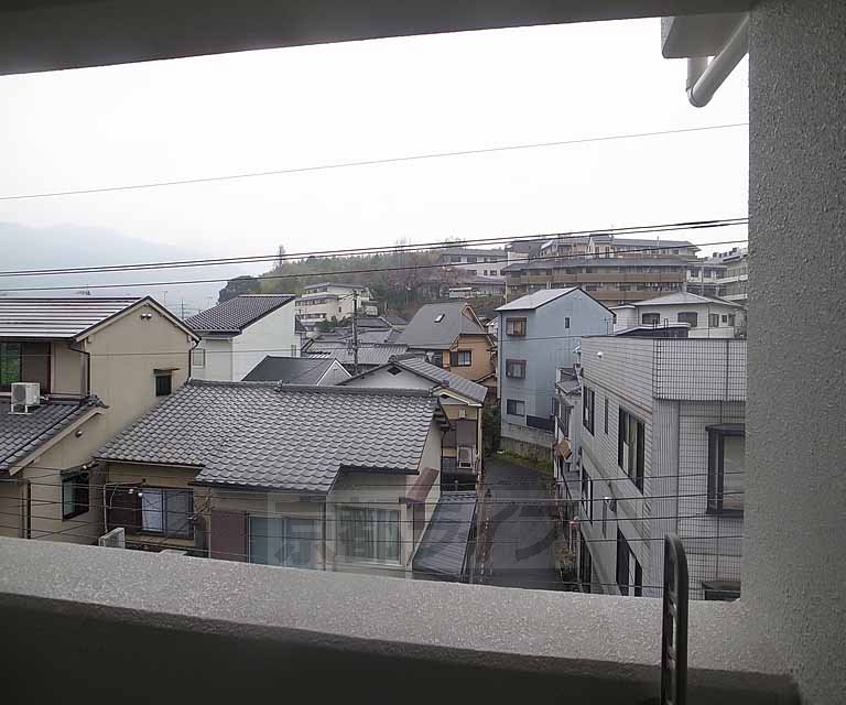 眺望　周辺は閑静な住宅街です。