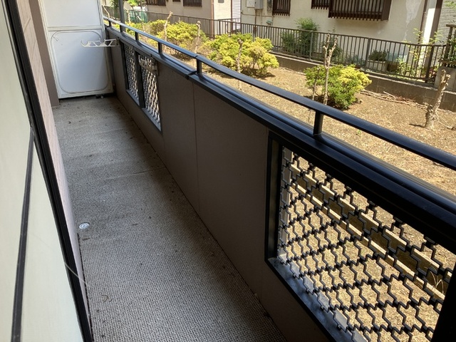 バルコニー　バルコニー