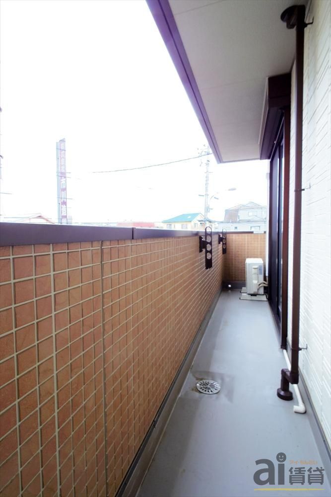 バルコニー　※同仕様写真
